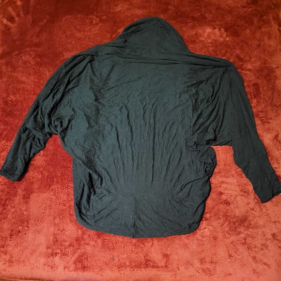 🔥🔥HP🔥🔥10-17-23🔥🔥NWOT WOMENS LIMONATA BATWING CARDIGAN BLACK SIZE S - Picture 2 of 3